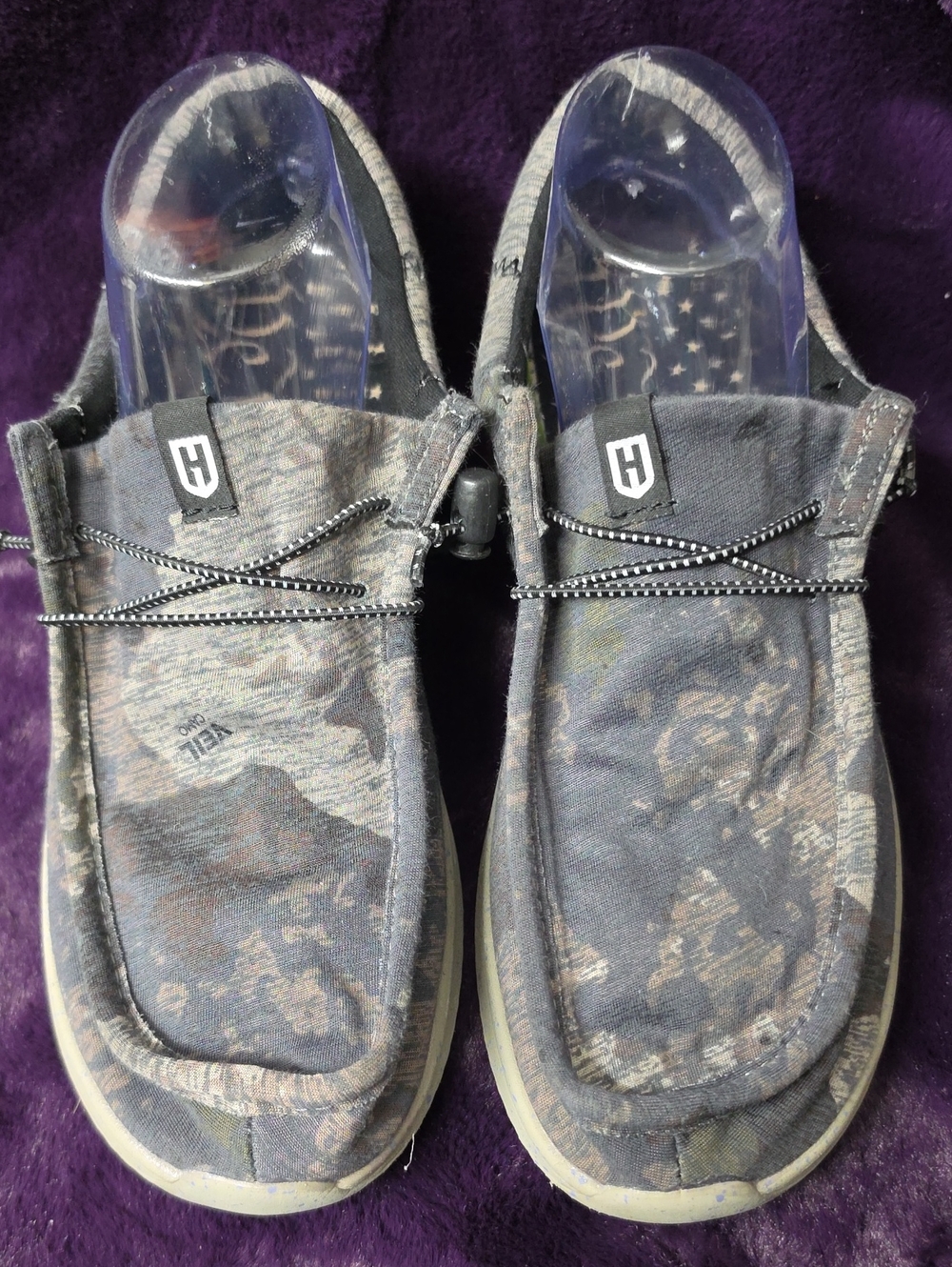 Howitzer Patriot Men’s Gray Camouflage Slip-On Loafers with Elastic Lacing Sz 9